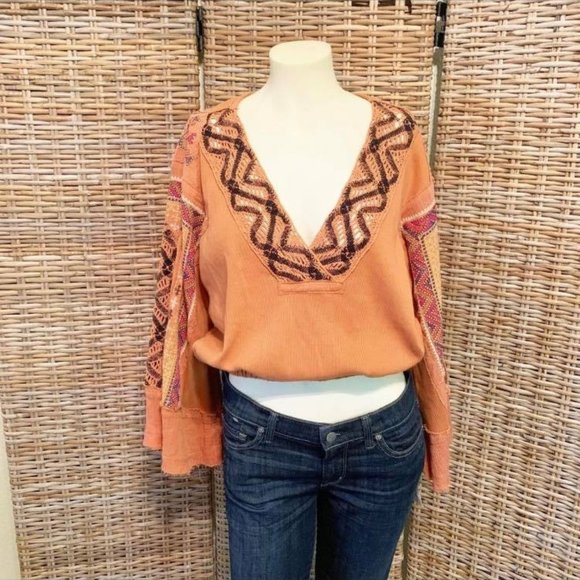 Free People Cross Country Sienna Bell Sleeve Top Small - Picture 2 of 12
